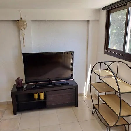 Appartement à 15mn Des Plages En Voiture Toulon