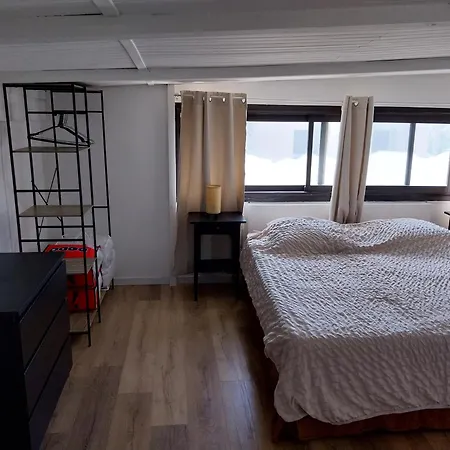 à 15mn Des Plages En Voiture *